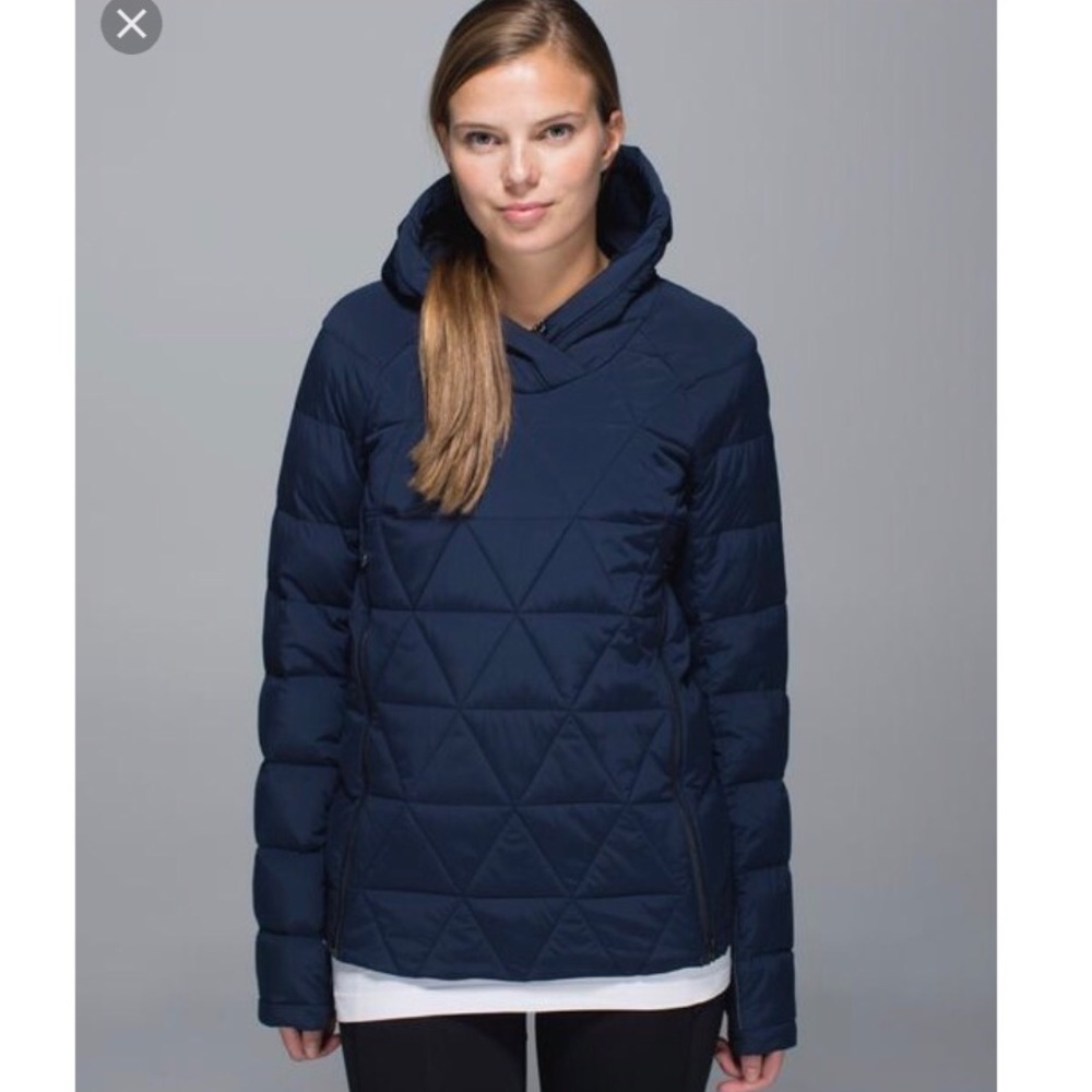 Lululemon puff pullover (navy)